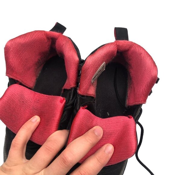 RARE 2012 Air Jordan 12 Retro Black Siren Red Size 8 - Picture 13 of 14